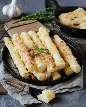 Spargelauflauf mit Kartoffeln und Schinken