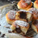 Fluffige Schokoladenbrötchen 2 Fluffige Schokoladenbrötchen